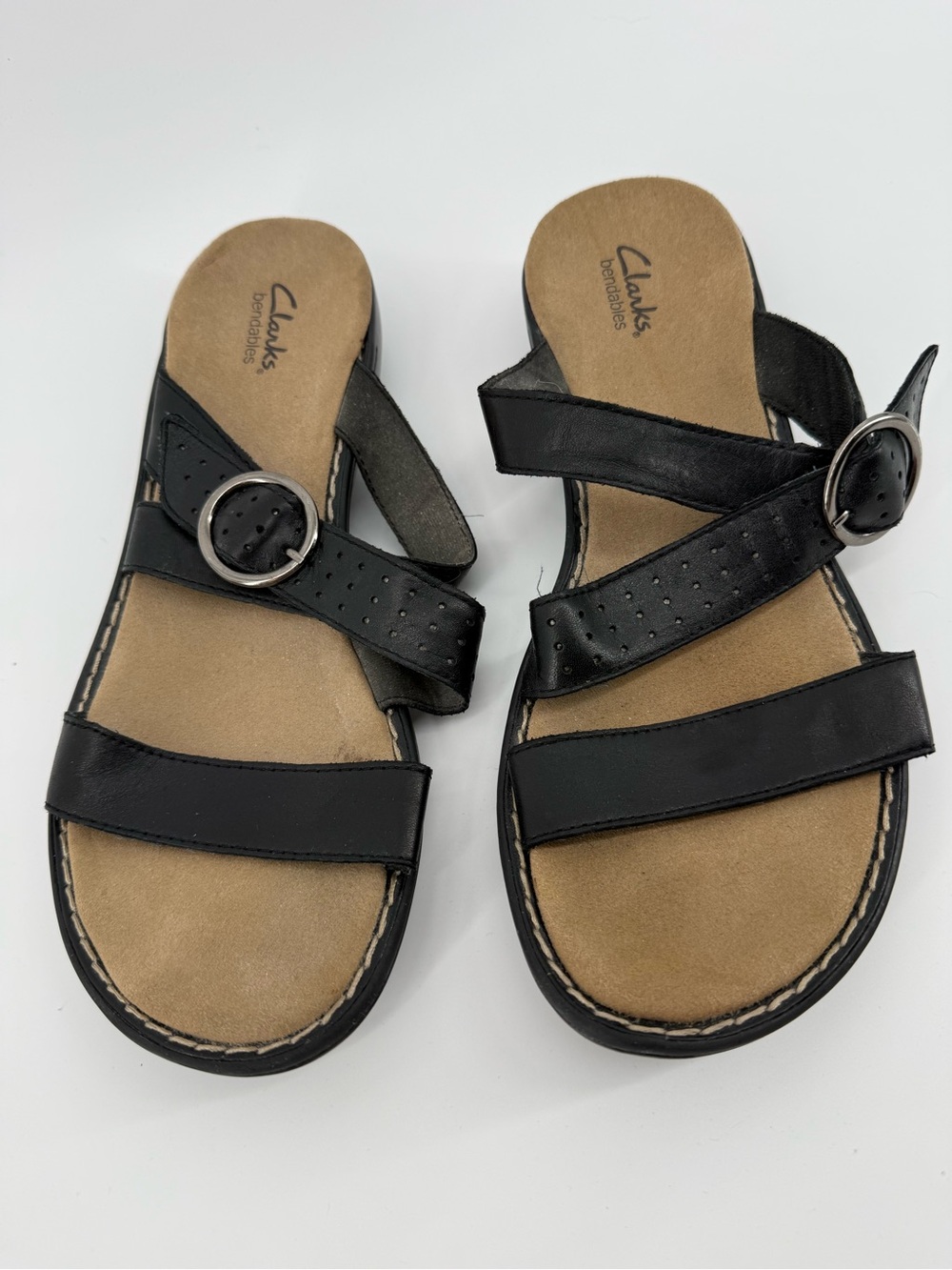 Clarks Bendables Black Leather Buckle Slide Sandals Size 10